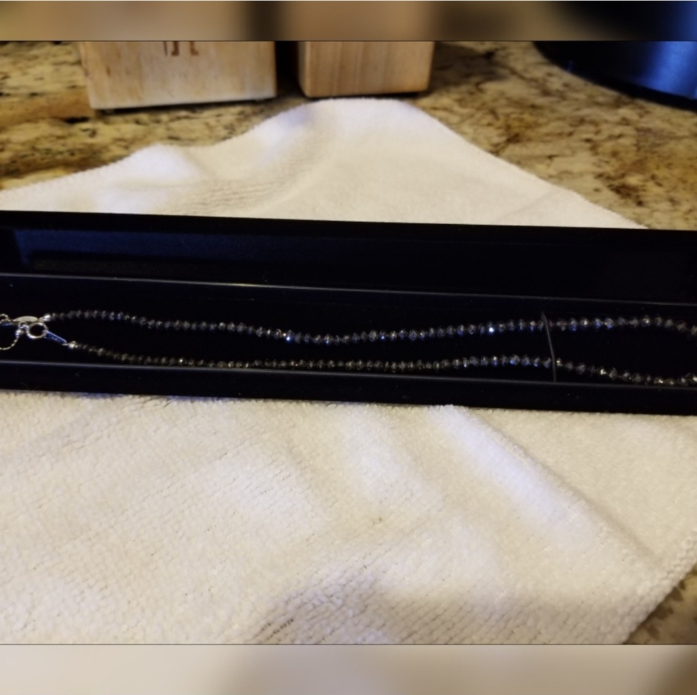Necklace black diamond